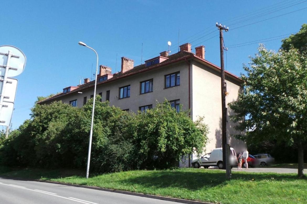 Slunny Byt S Krasnym Vyhledem Nove Mesto nad Metuji Exterior foto